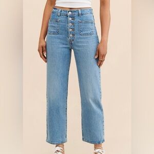 Levi’s Ribcage Patch Pocket Jeans